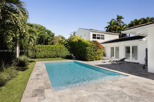 1101 Coral Way, Coral Gables, FL, 33134-4751 | Card Image