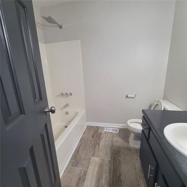 6458 Bedford Ln, Townhouse with 2 bedrooms, 3 bathrooms and 2 parking in Lithonia GA | Image 13