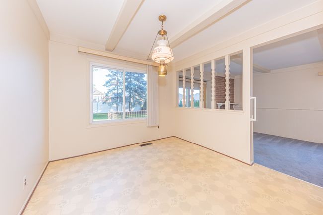 37332 Munger Dr, House other with 3 bedrooms, 2 bathrooms and null parking in Livonia MI | Image 15