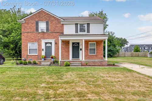 360 Parkview Dr, Plymouth, MI, 48170-1839 | Card Image