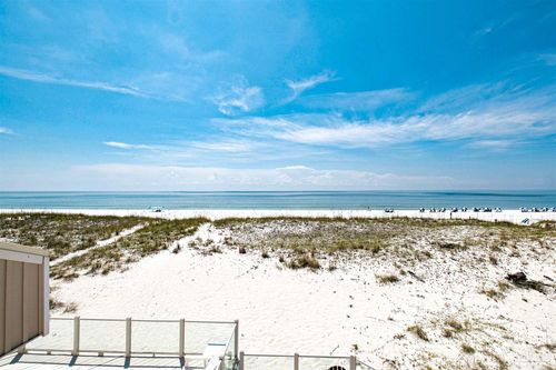 100 Ariola Dr, Pensacola Beach, FL, 32561-2102 | Card Image