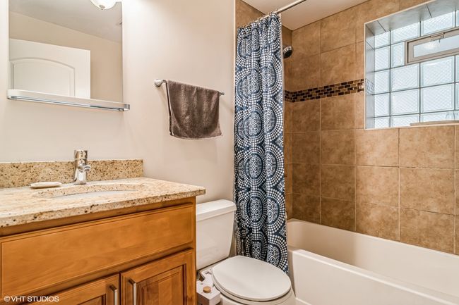 3069 N Elbridge Ave, Home with 2 bedrooms, 3 bathrooms and 2 parking in CHICAGO IL | Image 14