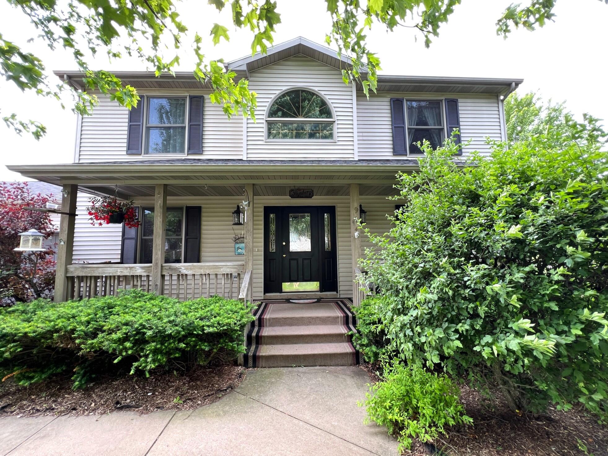 Canterbury Dr, Sturgis, MI 49091