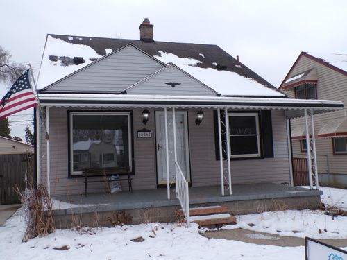 14567 Longtin St, Southgate, MI, 48195-1991 | Card Image