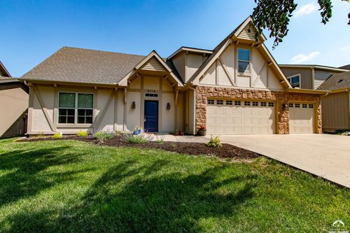 5714 Silverstone Dr, Lawrence, KS, 66049-8501 | Card Image