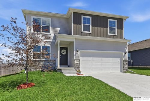 11612 Port Royal Dr, Papillion, NE, 68046-8095 | Card Image