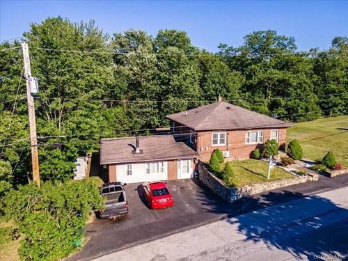 2-40 Summit Ave, Walden, NY, 12586-2532 | Card Image