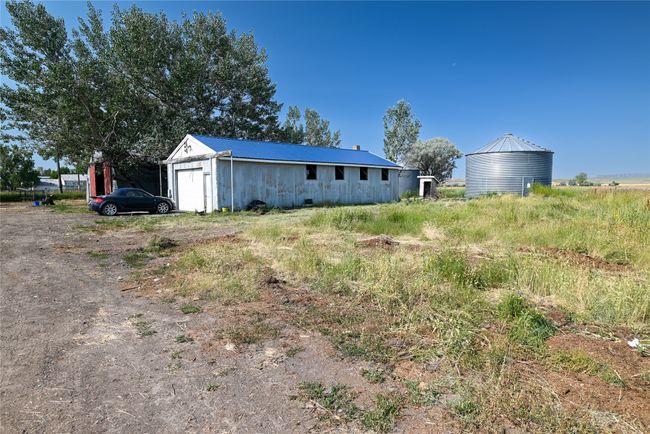 201 W Ulm Rd, Home with 2 bedrooms, 1 bathrooms and null parking in Ulm MT | Image 9