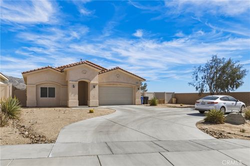 65352 Rolling Hills Dr, Desert Hot Springs, CA, 92240-1582 | Card Image