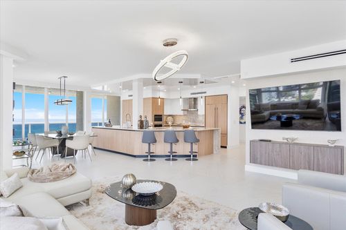 1501-3100 N Ocean Blvd, Fort Lauderdale, FL, 33308-7116 | Card Image