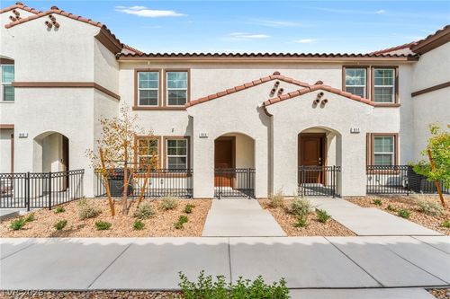 913 Rosy Starling St, Henderson, NV, 89011-4667 | Card Image