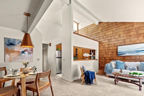 apt-209-461 Dela Vina Ave, Monterey, CA, 93940-3958 | Card Image