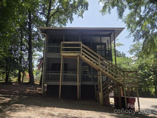 b-725 N Main St, Davidson, NC, 28036-9086 | Card Image
