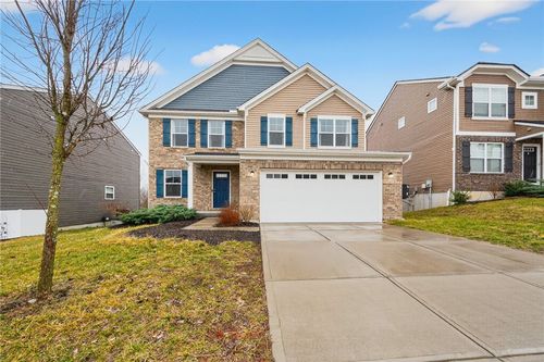 2150 Pine Valley Dr, Hamilton, OH, 45013-7017 | Card Image