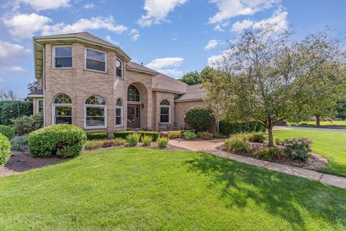 13741 W Elizabeth Ln, Mokena, IL, 60448-8535 | Card Image