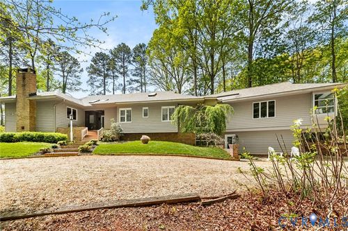 19 Hunting Ridge Rd, Manakin Sabot, VA, 23103-2614 | Card Image