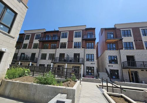 11-4017 Hickory Dr, Mississauga, ON, L4W0G6 | Card Image