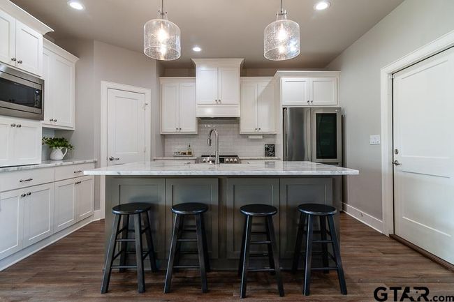 902 Charlie, House other with 3 bedrooms, 2 bathrooms and null parking in Whitehouse TX | Image 8