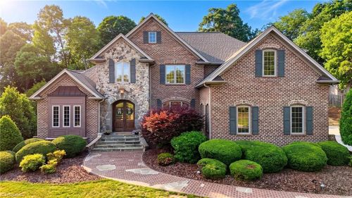 784 Anns Ct, Asheboro, NC, 27205-7726 | Card Image