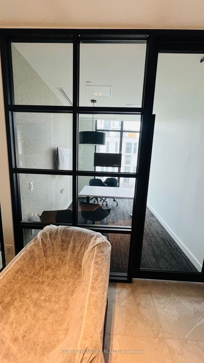 907 - 252 Church St, Condo with 2 bedrooms, 1 bathrooms and null parking in Toronto ON | Image 9