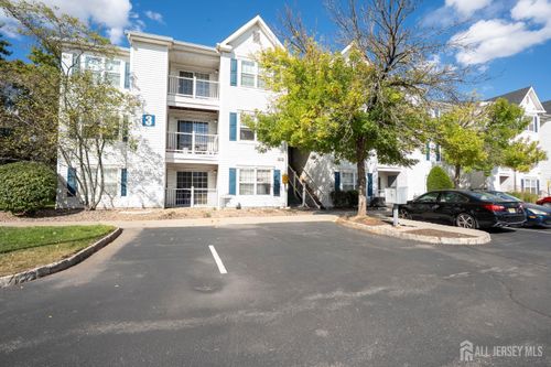 323 Waterford Dr, Edison, NJ, 08817-1916 | Card Image