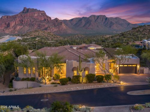 4317 N Brighton Cir, Mesa, AZ, 85207-7168 | Card Image