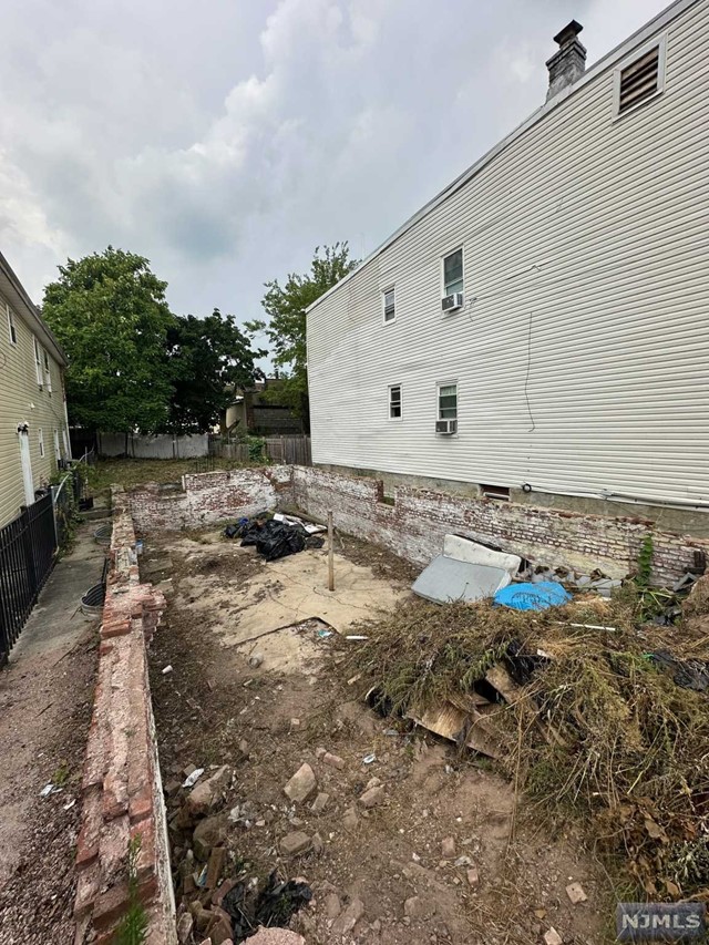 15th St, Newark, NJ 07103