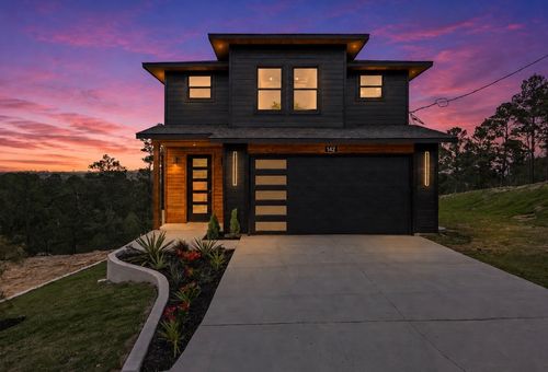 142 Mahalo Ct, Bastrop, TX, 78602-4747 | Card Image