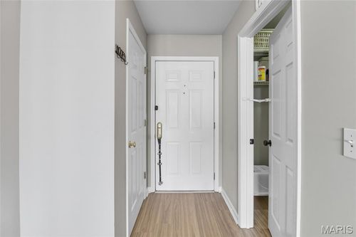 apt-e-470 Benton Dr, Saint Peters, MO, 63376-4294 | Card Image