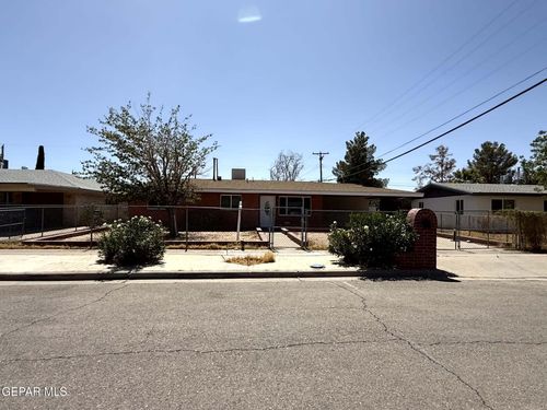 2801 Hawick Rd, El Paso, TX, 79925-5229 | Card Image