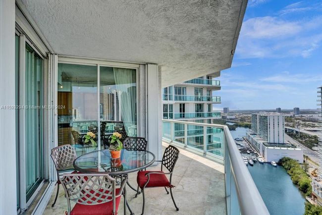 2651 - 16500 Collins Ave, Condo with 3 bedrooms, 3 bathrooms and null parking in Sunny Isles Beach FL | Image 35