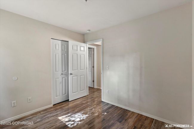 Bedroom | Image 19