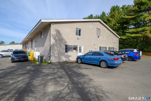 5 Dusty Ln, Newtown, CT, 06470-6703 | Card Image