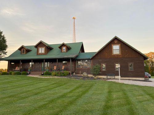 6100 N County Line Rd, Centerburg, OH, 43011-8460 | Card Image