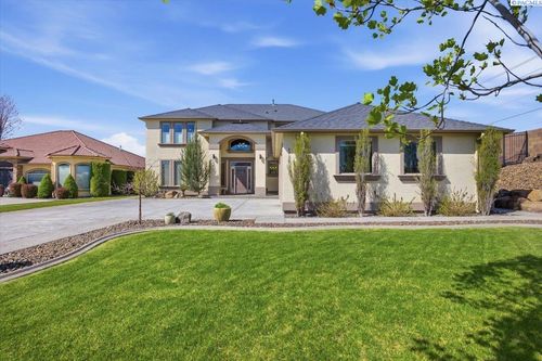 4712 Shoreline Ct, Pasco, WA, 99301-9091 | Card Image
