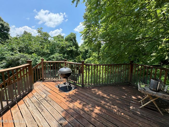 Deck | Image 30
