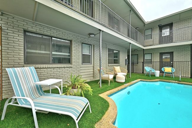 APT-201 - 1307 Norwalk Ln, Condo with 2 bedrooms, 2 bathrooms and 2 parking in Austin TX | Image 17