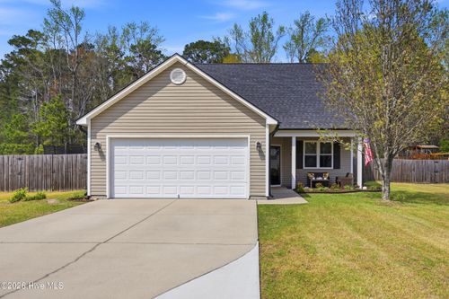 120 Schoolview Dr, Rocky Point, NC, 28457-7004 | Card Image
