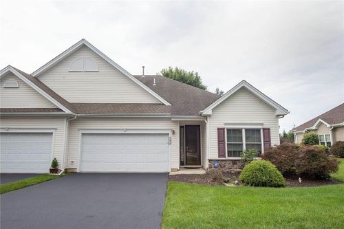 71 Moor Dr, Easton, PA, 18045-2183 | Card Image