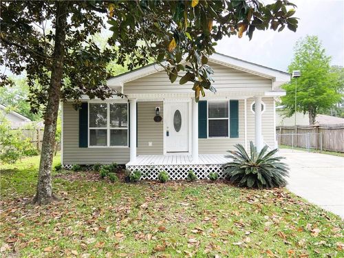 1523 11th St, Slidell, LA, 70458-2913 | Card Image