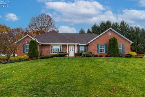 260 Stone Meadow Circle, Loudonville, OH, 44842 | Card Image