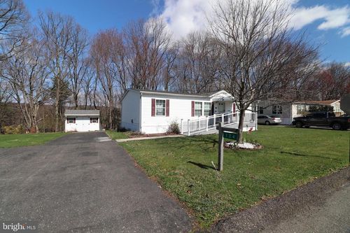 124 Ashley Ln, LEHIGHTON, PA, 18235-4245 | Card Image