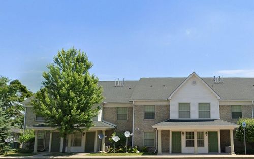 8931 Mount Elliott St, Detroit, MI, 48211-1606 | Card Image