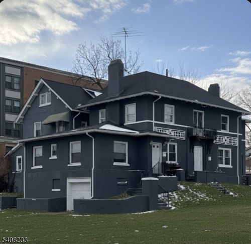 232 Ivy Ct, Orange, NJ, 07050-3415 | Card Image