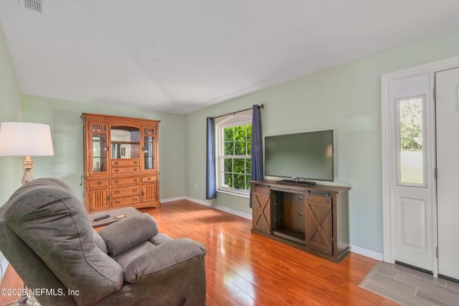 6301 W Highway 326, House other with 3 bedrooms, 2 bathrooms and null parking in Ocala FL | Image 7
