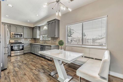 639 Eaker Ct, Antioch, CA, 94509 | Card Image