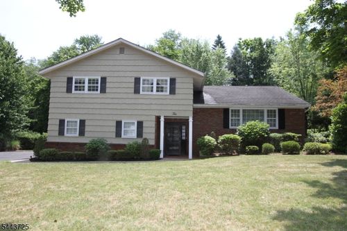 10 Bayberry Dr, Montvale, NJ, 07645-2117 | Card Image