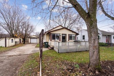 69 Zuma Street, House other with 2 bedrooms, 1 bathrooms and null parking in Waterloo IA | Image 2