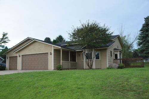 14844 Pineview Dr, Becker, MN, 55308-9213 | Card Image