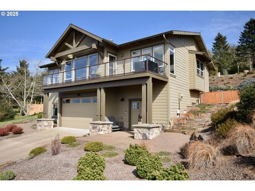 7835 Brooten Mountain Loop, Pacific City, OR, 97135-8050 | Card Image